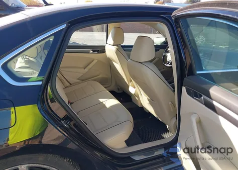 2016 Volkswagen Passat 1.8T R-Line from USA, damaged, VIN 1VWAT7A32GC068576